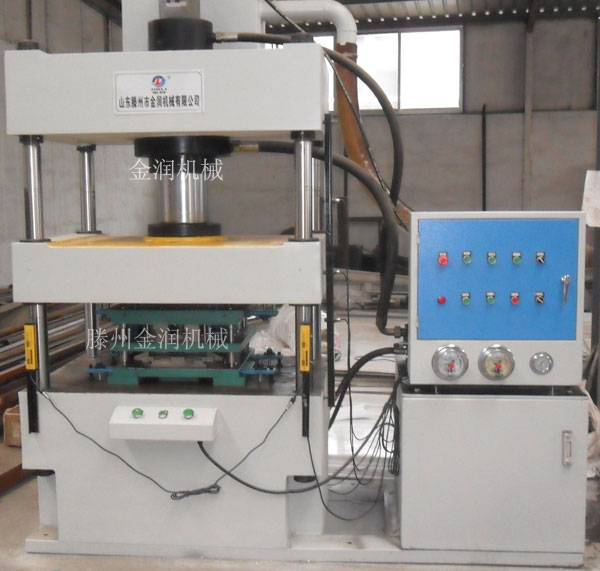 150T四柱三梁液压机